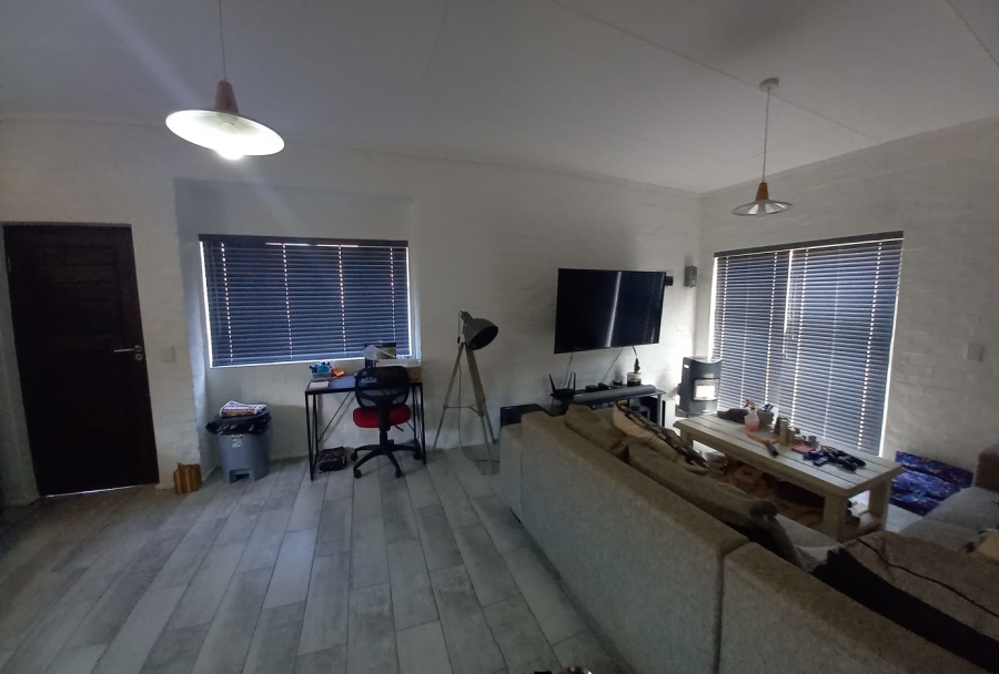 To Let 3 Bedroom Property for Rent in Mooikloof Country Estate Western Cape